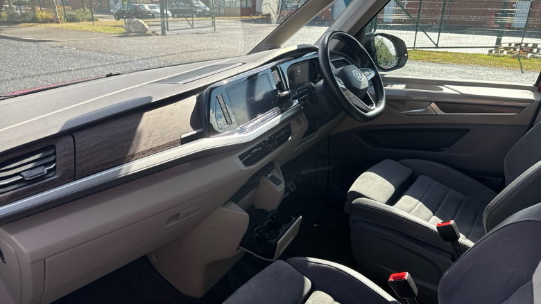 Volkswagen Multivan 2.0 TSI Style 5dr LWB DSG Petrol Estate